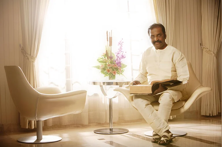 Jnanpith For Vairamuthu: A Disaster In Our Cultural Milieu - IMDB