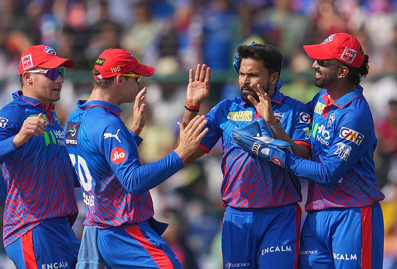 IPL 2026 DC vs MI Indian Premier League cricket match-Mukesh Kumar