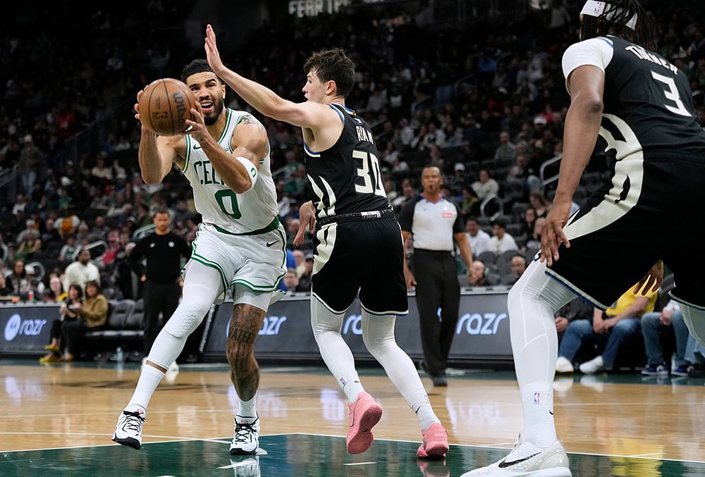 Milwaukee Bucks Vs Boston Celtics NBA basketball-Jayson Tatum