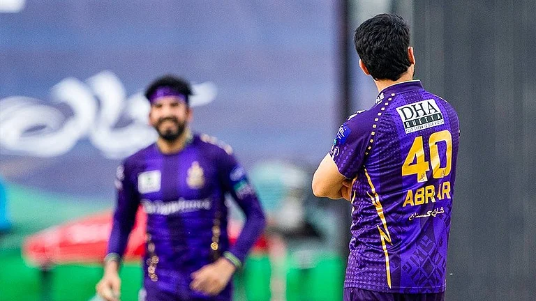 Quetta Gladiators cricketers in action during PSL 2026 at Gaddafi Stadium in Lahore. - teamquetta/X