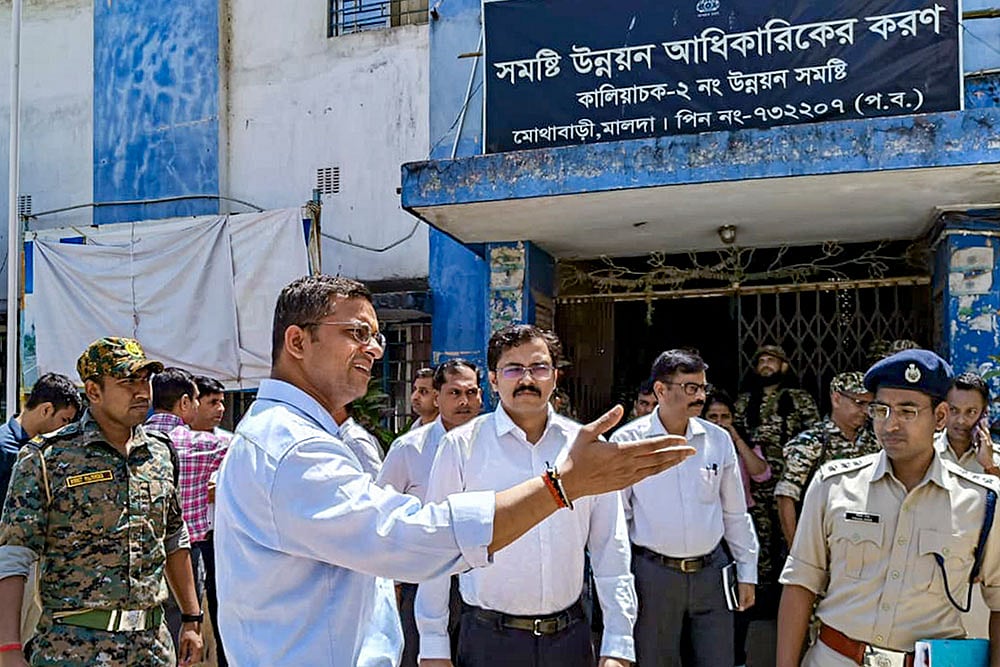 NIA investigates voter list row in Malda