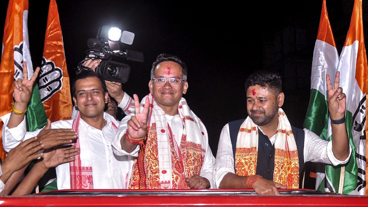 Assam Congress chief and candidate from Jorhat constituency Gaurav Gogoi, centre, and Assam Jatiya Parishad (AJP) Lurinjyoti Gogoi, right, during a roadshow in support of Congress candidate from New Guwahati constituency Santanu Bora ahead of the state Assembly elections, in Guwahati, Friday, April 3, 2026. - Photo: PTI