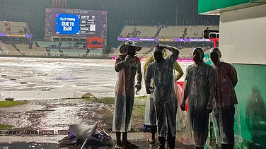 | Photo: AP/Bikas Das