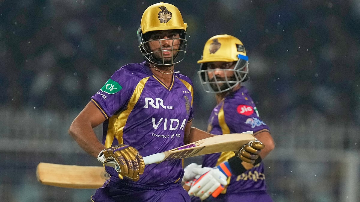 Kolkata Knight Riders' captain Ajinkya Rahane, right, and Akash Deep run between the wickets to score during the Indian Premier League cricket match between Kolkata Knight Riders and Punjab Kings in Kolkata , India, Monday, April 6, 2026 - (AP Photo/Bikas Das)