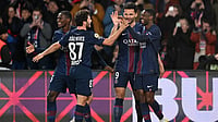 | Photo: AP/Emma Da Silva : PSG players celebaret after a goal during a League One soccer match between Paris Saint-Germain and Toulouse in Paris, France, Friday, April 3, 2026.