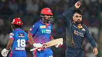 DC Vs GT Live Score, IPL 2026: Rahul Dismissed On 92; Delhi Capitals 166/6 (17), Gujarat Titans 210/4 (20) Manish Swarup/AP : IPL 2026 DC vs GT Live Score: Rashid Khan (Right) has swung the game's momentum in his side's favour.