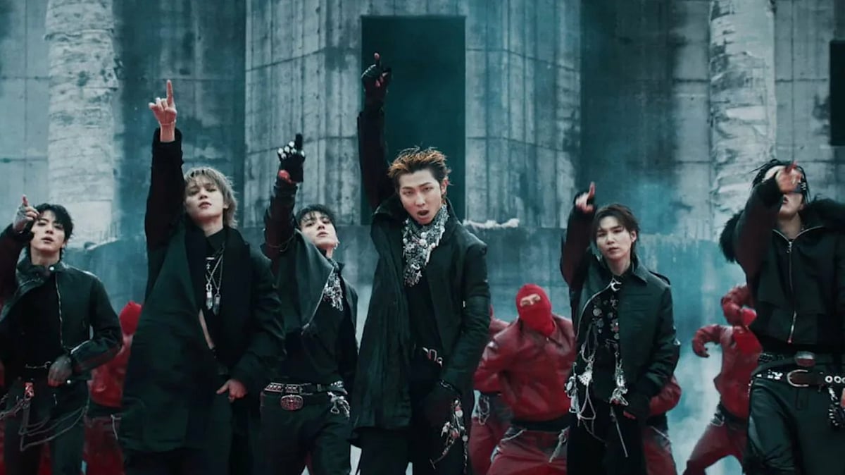 BTS Hooligan Music Video Brings Back Dark & Wild Era Vibes - YouTube 