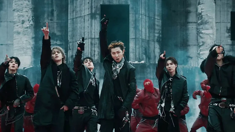 BTS Hooligan Music Video Brings Back Dark & Wild Era Vibes - YouTube