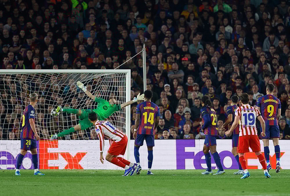 FC Barcelona Vs Atletico Madrid Champions League quarterfinal match-Julian Alvarez