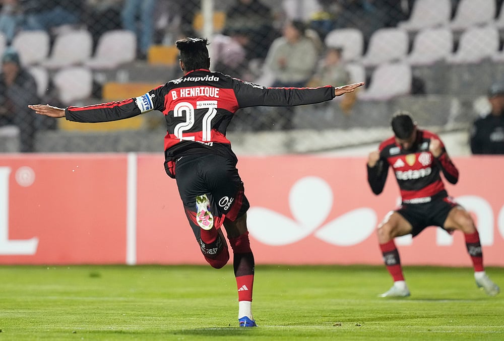 Peru Brazil Copa Libertadores Cusco FC vs Flamengo Soccer photos-Bruno Henrique