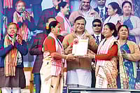 Assam Elections: The Significance Of Welfare Vote As The State Eyes for A Hattrick | Courtesy: X : Assam Chief Minister Himanta Biswa Sarma distributes Rs 10,000 to women the under Mukhyamantri Mahila Udyamita Abhiyaan