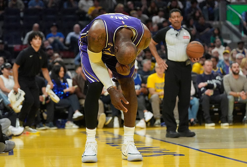 Golden State Warriors Vs Los Angeles Lakers nba game-LeBron James