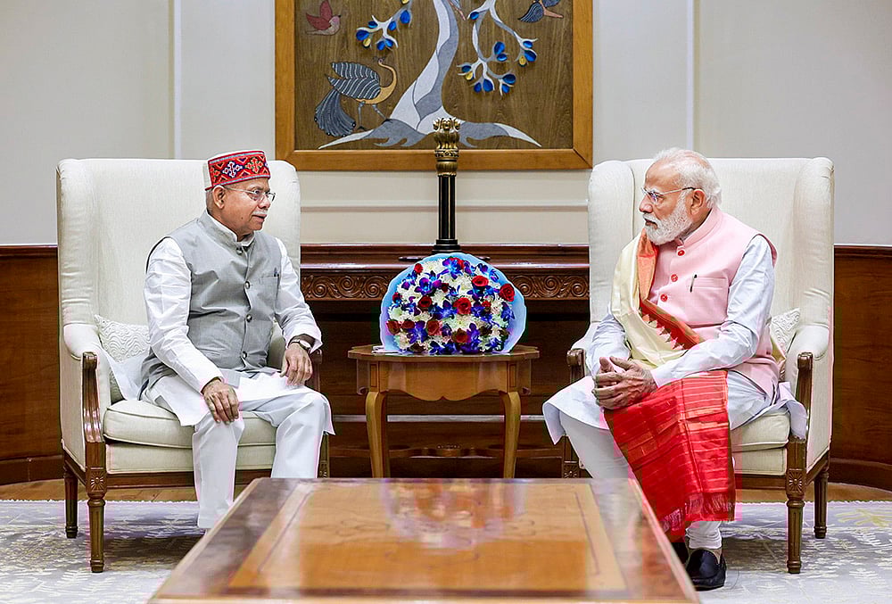 PM Modi meets Telangana Guv Shukla