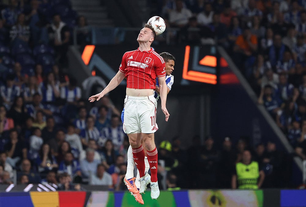 Bologna vs Aston Villa UEFA Europa League match photos-Chris Wood