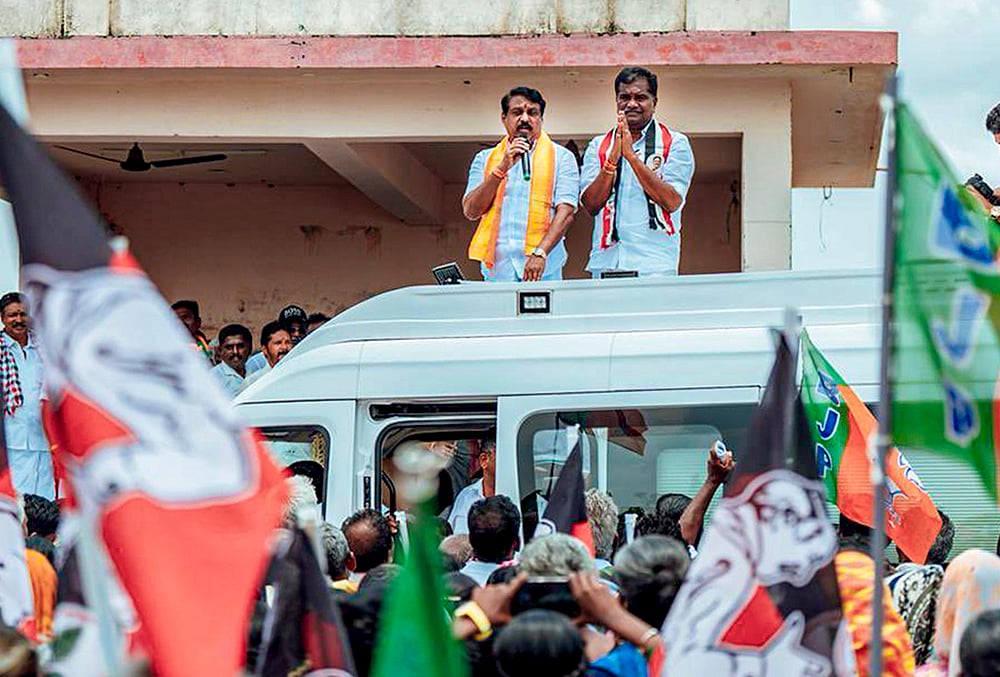 TN polls: BJP roadshow