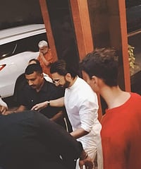 Ranveer Singh Visits RSS Headquarters, Meets Chief Mohan Bhagwat
Instagram : Singh visited the RSS founder memorial in Nagpur