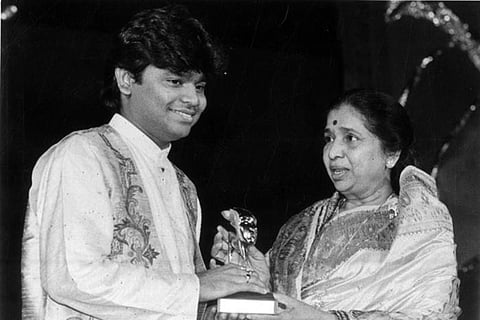 A young AR Rahman With Asha Bhonsle 