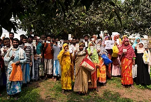 | Photo: Sandipan Chatterjee/Outlook : Deleted Voters are showing their documents at Daulatpur Gram Panchayet Milangarh Malda