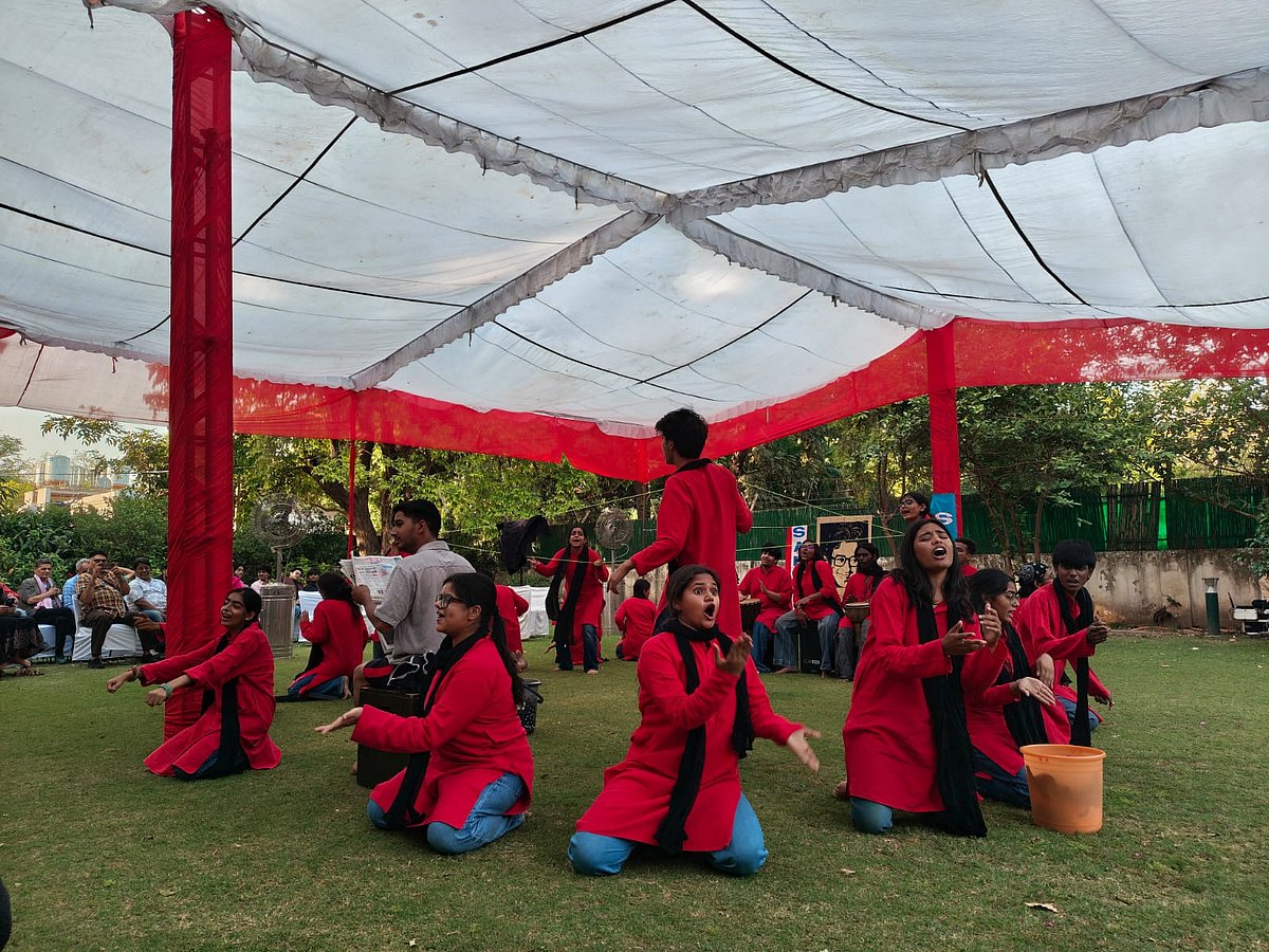 Profanity Allowed Hai? by Aflatoon VIPS, (VIPS)