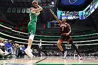 | Photo: AP/Albert Pena : Dallas Mavericks' Klay Thompson shoots over Chicago Bulls' Rob Dillingham during an NBA basketball game in Dallas.