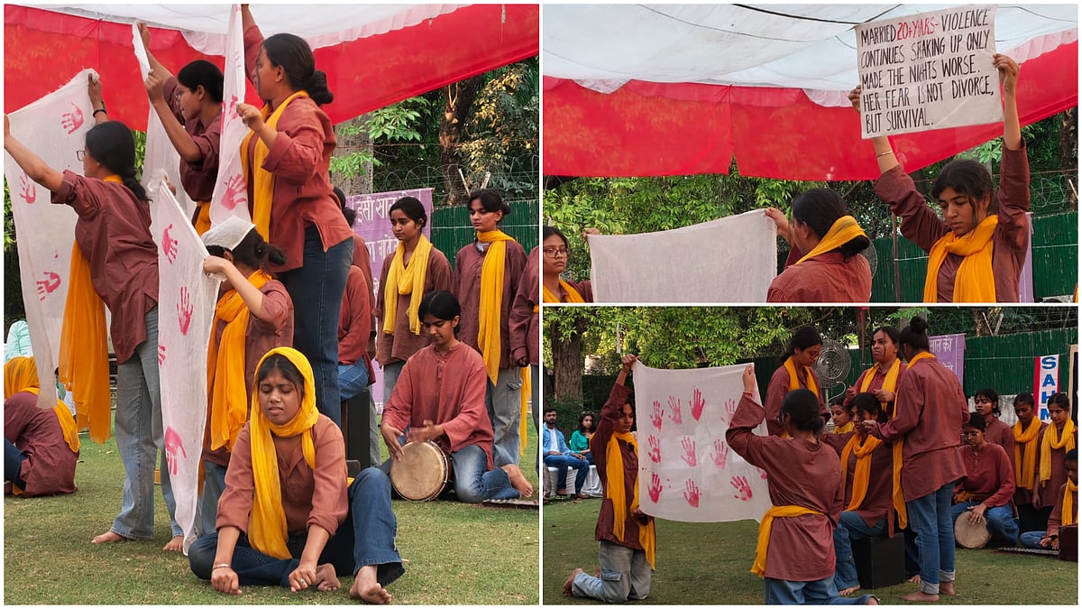 Rang Daarungi by Anukriti, The Hindi Dramatics Society of Miranda House