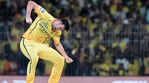 | Photo: AP/Mahesh Kumar A. : Chennai Super Kings' Jamie Overton celebrates the wicket of Delhi Capitals' Sameer Rizvi during the Indian Premier League cricket match between Chennai Super Kings and Delhi Capitals in Chennai.