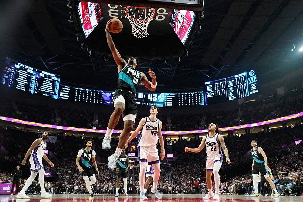 NBA Basketball Game: Sacramento Kings vs Portland Trail Blazers