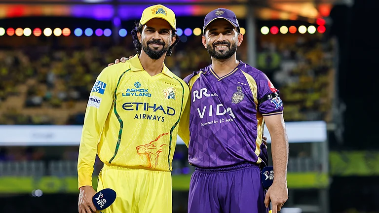 Captains Ruturaj Gaikwad (left) and Ajinkya Rahane at the toss for the Indian Premier League 2026 match between Chennai Super Kings and Kolkata Knight Riders. - Photo: X/Indian Premier League