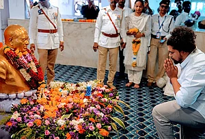 | Photo: Dinesh Parab/Outlook : Sujat Ambedkar, great-grandson of Dr B. R. Ambedkar, pays tribute at Chaitya Bhoomi on the occasion of his 135th birth anniversary in Mumbai.