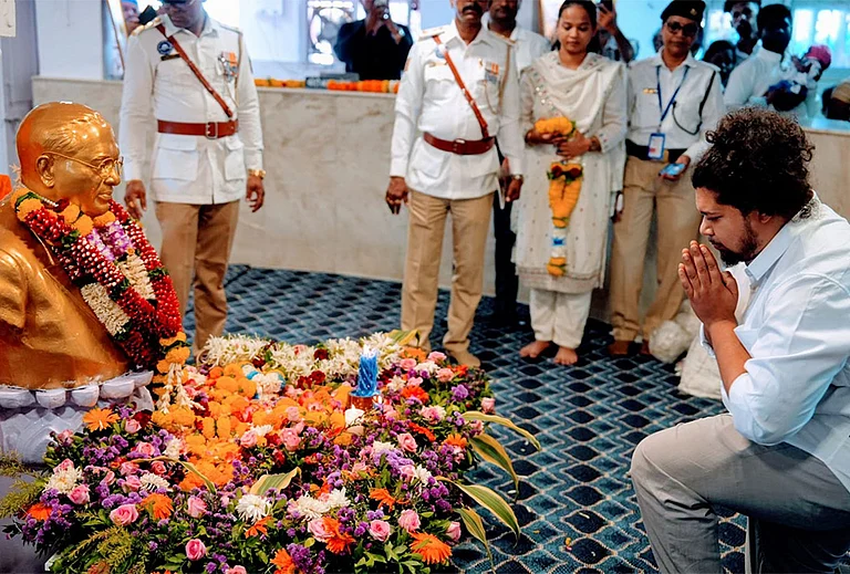 Sujat Ambedkar, great-grandson of Dr B. R. Ambedkar, pays tribute at Chaitya Bhoomi on the occasion of his 135th birth anniversary in Mumbai. - | Photo: Dinesh Parab/Outlook