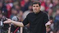 | Photo: AP/Dave Shopland : Bournemouth's head coach Andoni Iraola reacts during the Premier League soccer match between Arsenal and Bournemouth in London, England Saturday, April 11, 2026. 