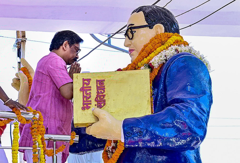 Hemant Soren pays tribute to BR Ambedkar