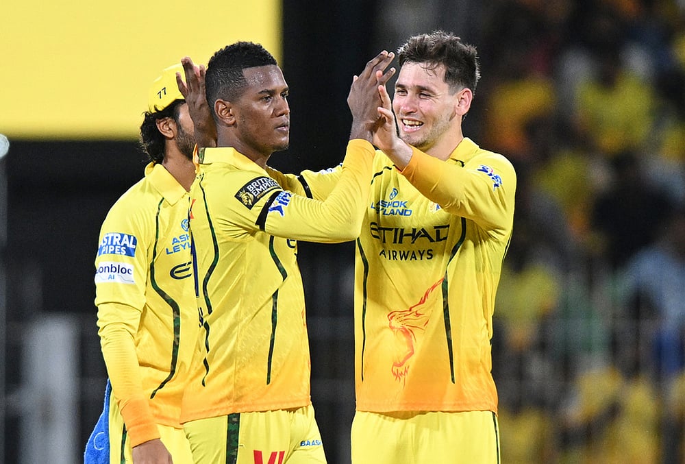 CSK vs KKR IPL 2026 Match 22 at MA Chidambaram Stadium-Akeal Hosein