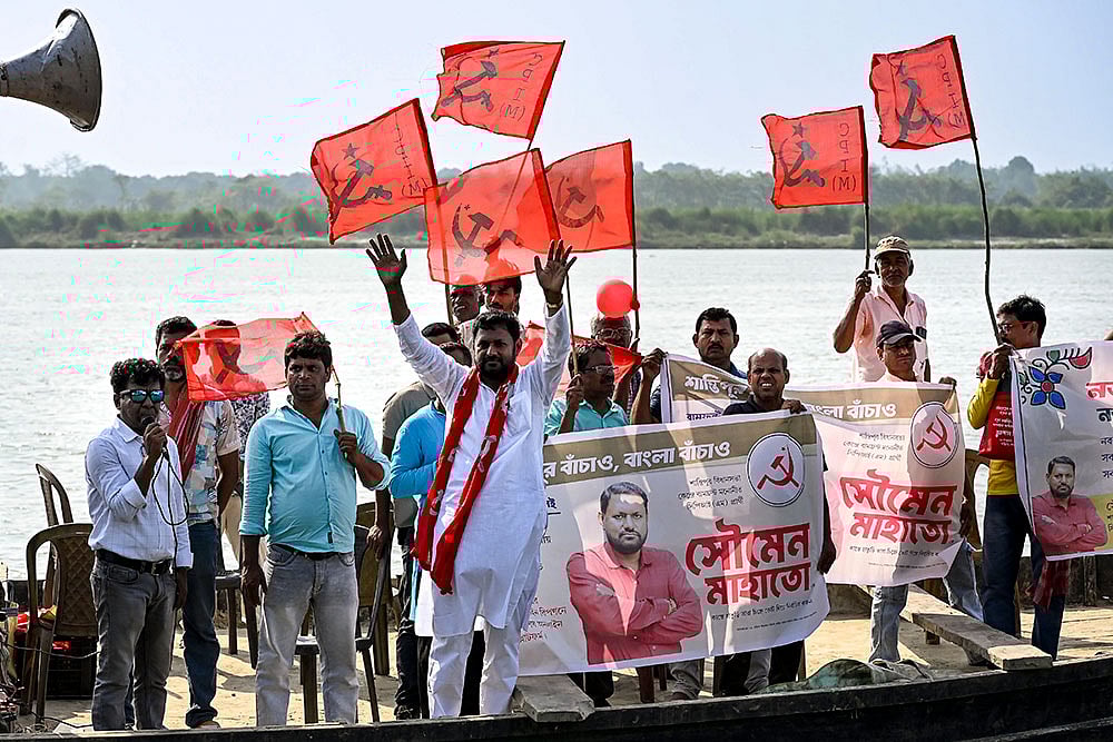 WB polls: CPM candidate campaign in Hooghly
