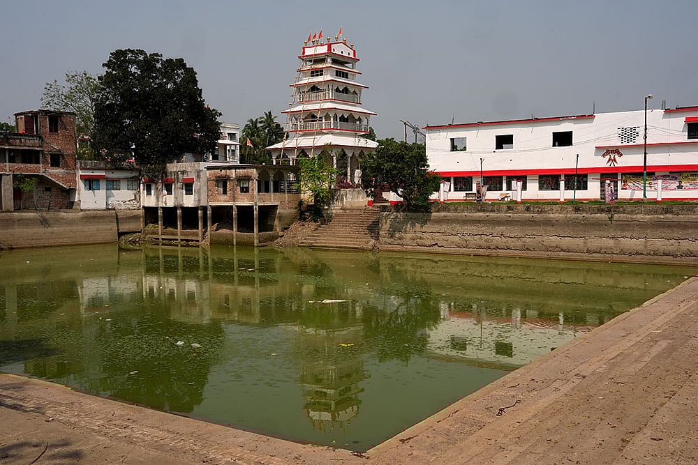 Thakur Bari, Thakurnagar
