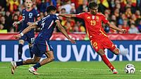 | Photo: AP/Alberto Saiz : Spain's Lamine Yamal, right, scores his side third goal during the UEFA Nations League quarterfinal second leg match between the Netherlands and Spain at Mestalla stadium in Valencia, Spain, Sunday, March 23, 2025. 