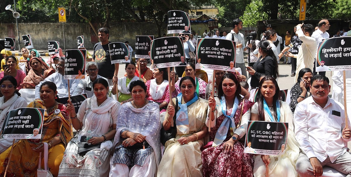 All India Mahila Congress President Alka Lamba (C) along with SC ST members during their protest demanding SC ST reservation in Women reservation bill at Jantar Mantar in New Delhi on Thursday. : Photo by Tribhuvan Tiwari 