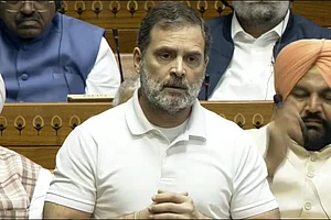 Fir against Rahul Gandhi for alleged dual citizenship controversy