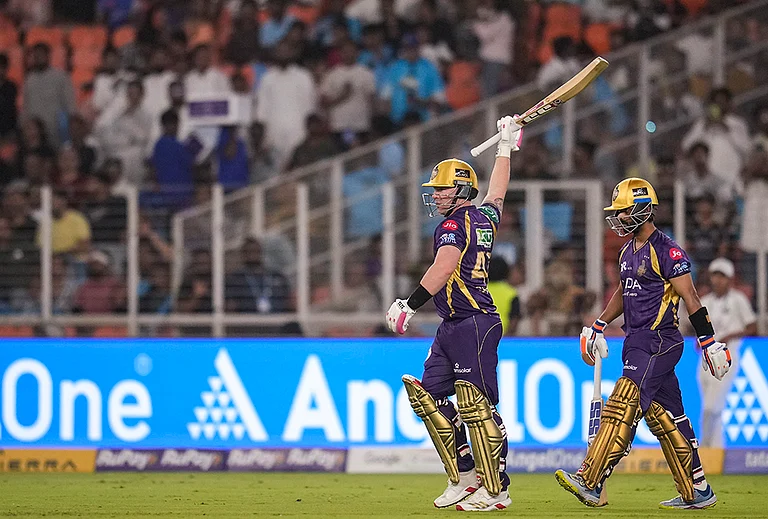 Kolkata Knight Riders' captain Ajinkya Rahane, right, and Tim Seifert arrive on the field to play ahead of the Indian Premier League (IPL) 2026 T20 cricket match between Gujarat Titans and Kolkata Knight Riders, in Ahmedabad, Gujarat. - | Photo: PTI/Salman Ali