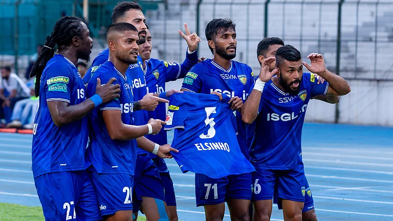 Chennaiyin FC's Farukh Choudhary celebrates with his teammates after scoring during the Indian Super League match against Sporting Delhi on April 17, 2026. - | Photo: AIFF