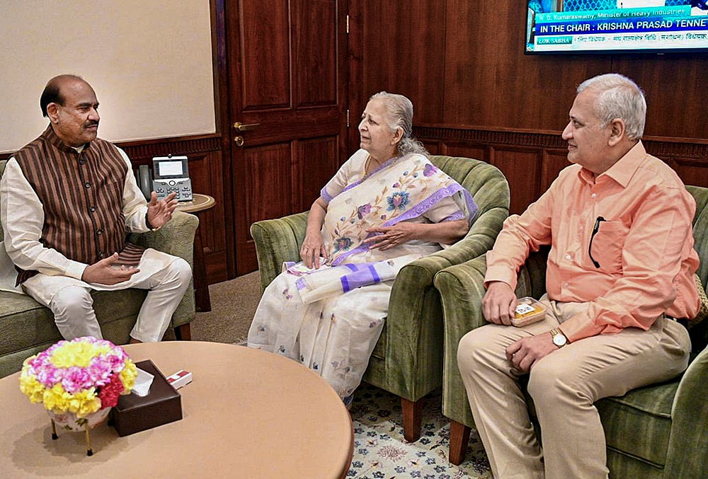 Lok Sabha Speaker Birla meets former Speaker Sumitra Mahajan