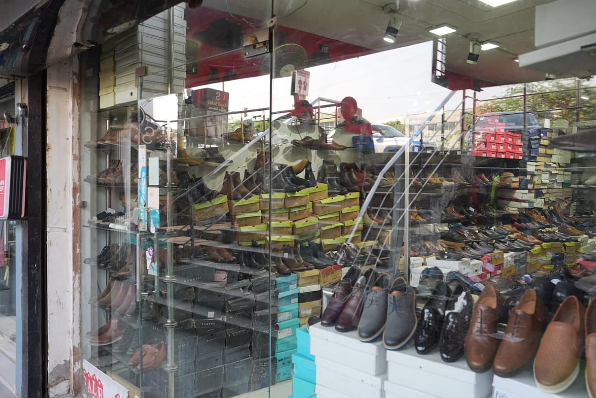 Kalindi Kunj garmet workers