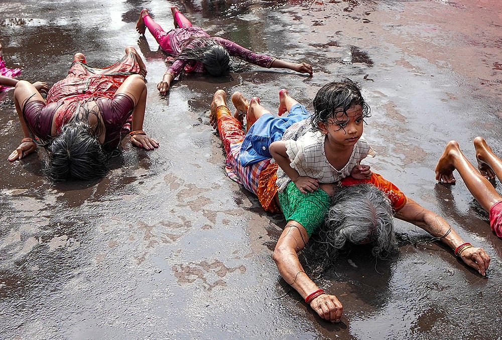 Dondi ritual of Shitala Puja