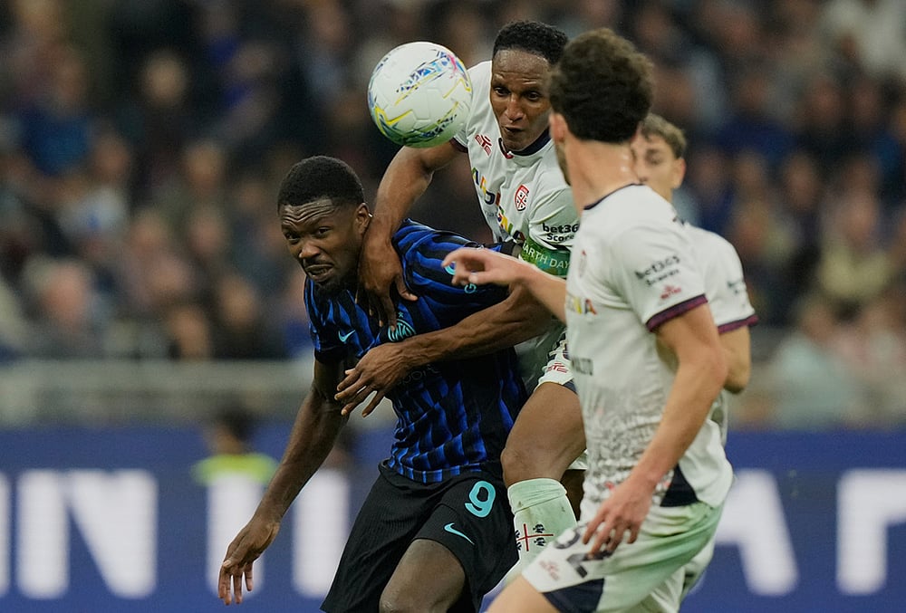 inter milan vs cagliari serie a soccer-Yerry Mina