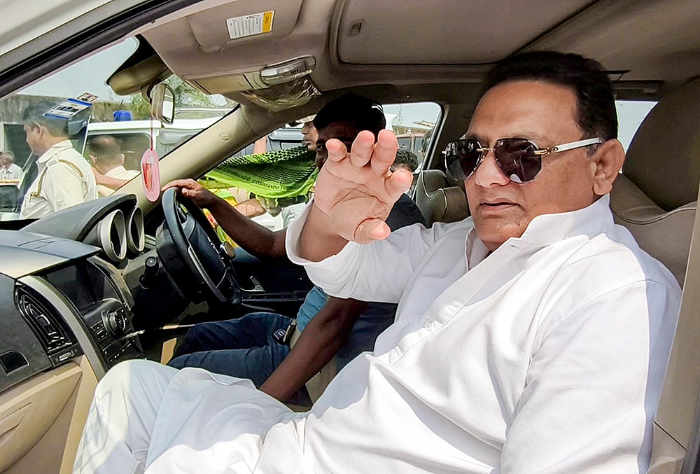 WB polls: Cong Azharuddin campaigns in Murshidabad