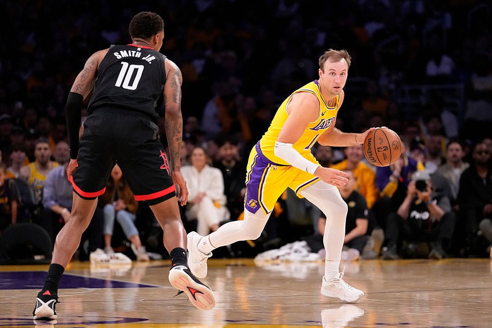 NBA Basketball: Houston Rockets vs Los Angeles Lakers