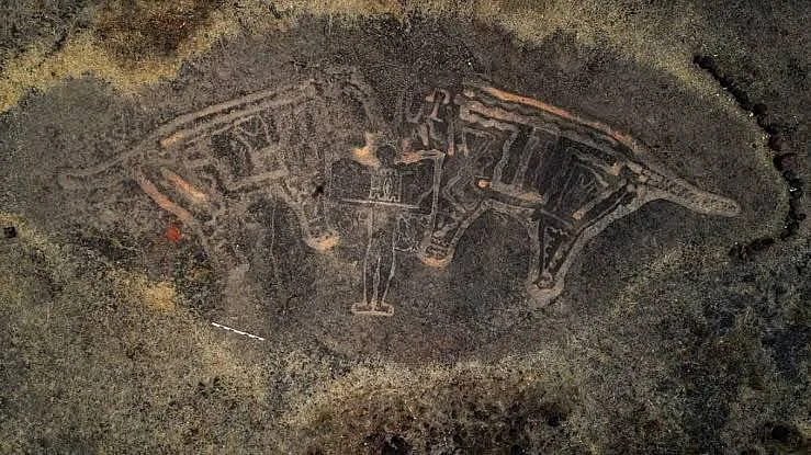 petroglyphs in Ratnagiri