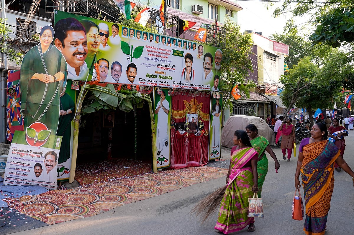 ADMK election party office in Madurai during Tamil Nadu Assembly 2026. on April 15, 2026  -  Suresh K Pandey/Outlook