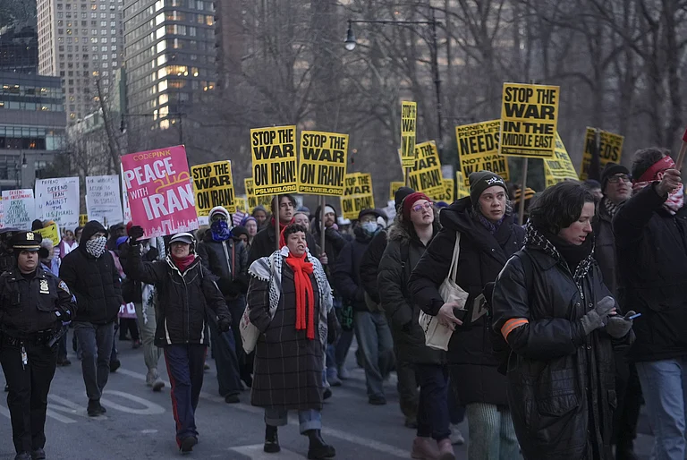 Iraq Syria Border Crossing Reopens After More Than A Decade - null