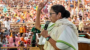 PTI : South Bengal Scripts Mamata's Swansong As BJP Storms TMC Bastions